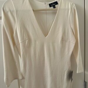 Lulu's Cream V-Neck Women's Top